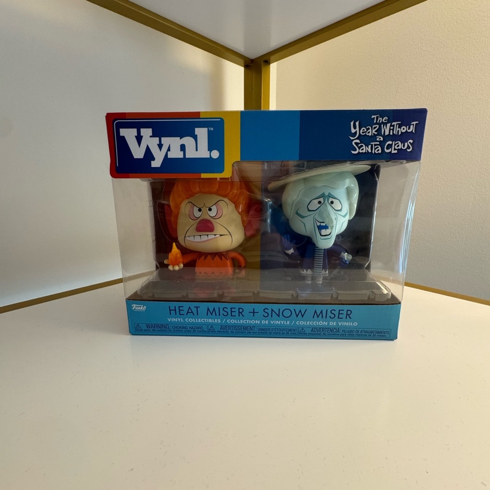 Vynl Heat Miser and Snow Miser Figures